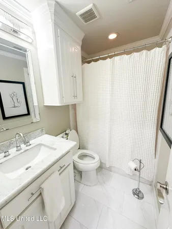 $499,000 | 122 Breakers Lane, Ridgeland, MS 39157