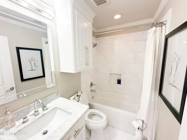 $499,000 | 122 Breakers Lane, Ridgeland, MS 39157