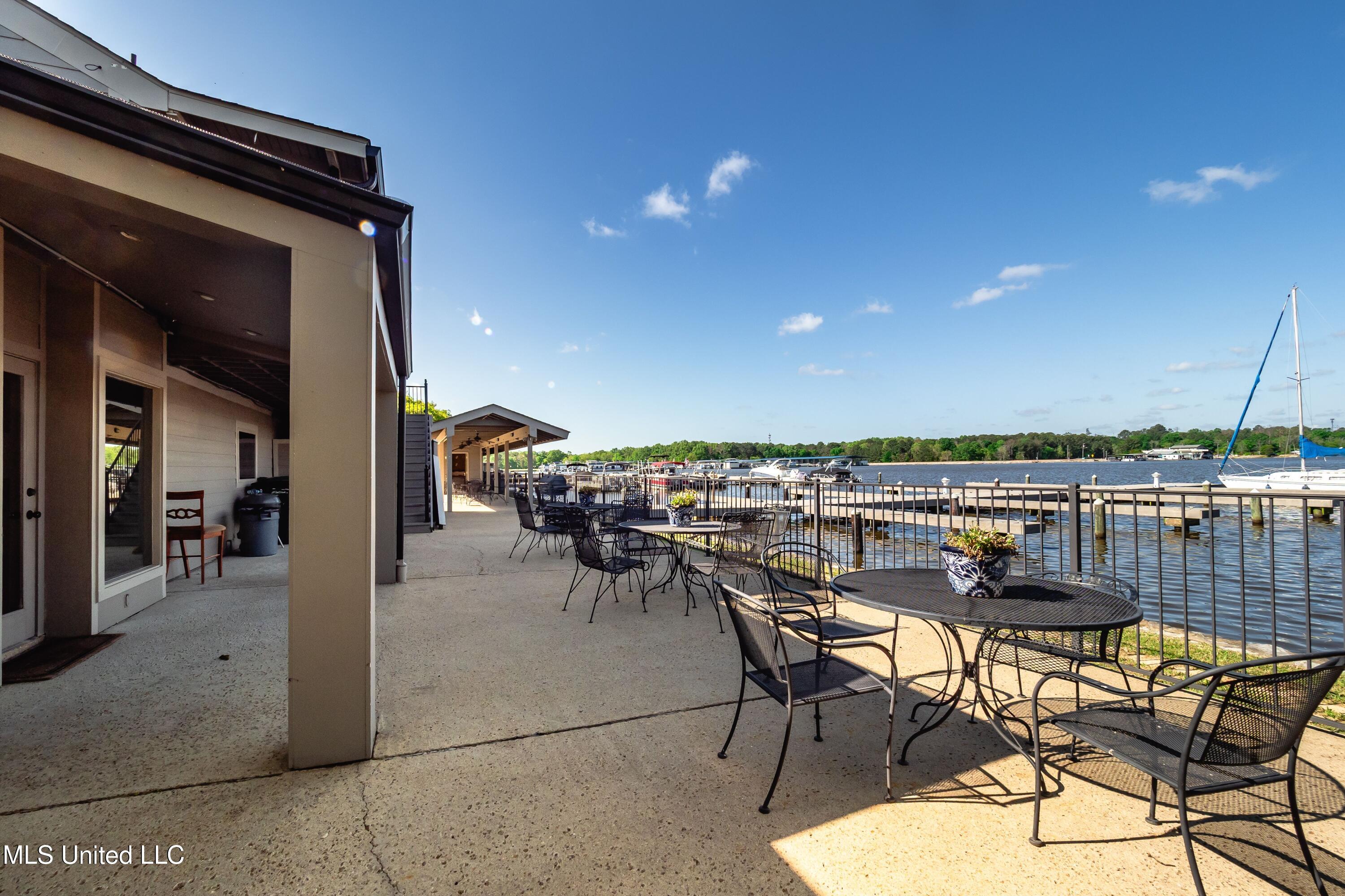 122 Breakers Lane Ridgeland, MS 39157 - Photo 21 of 25 4Gw7XTK6