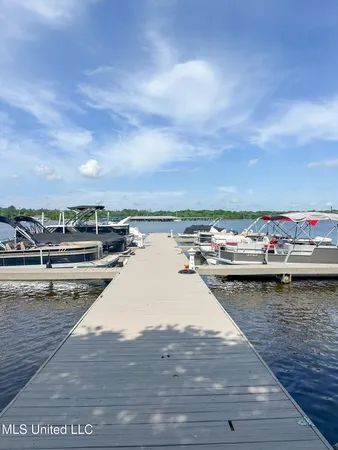 $499,000 | 122 Breakers Lane, Ridgeland, MS 39157