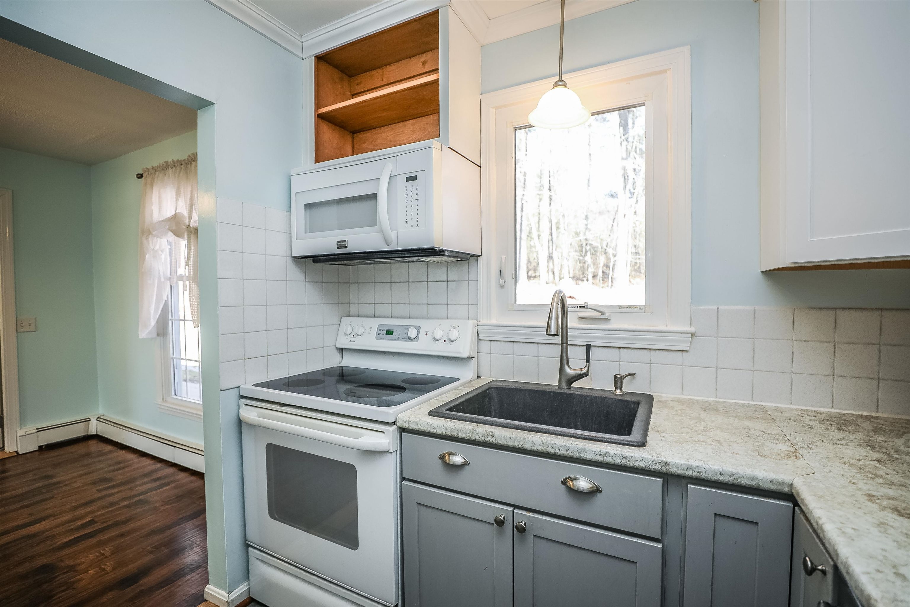 102 Cheney Avenue, Unit 6 Peterborough, NH 03458 - Photo 15 of 40