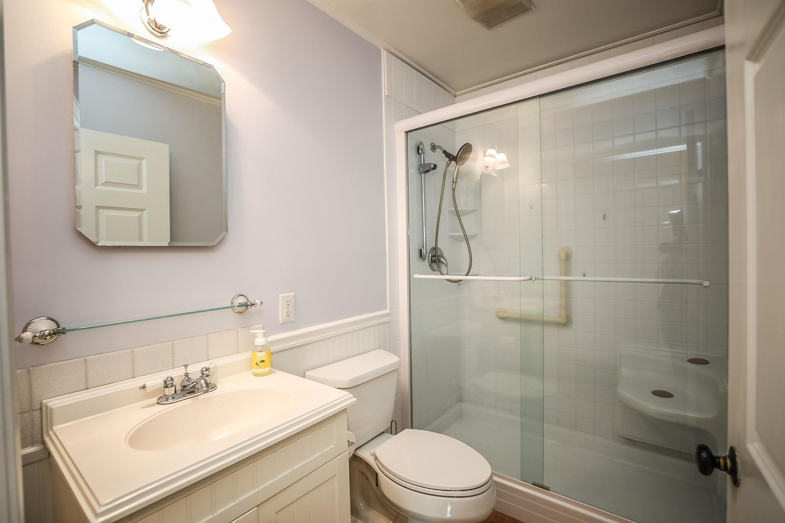 102 Cheney Avenue, Unit 6 Peterborough, NH 03458 - Photo 18 of 40