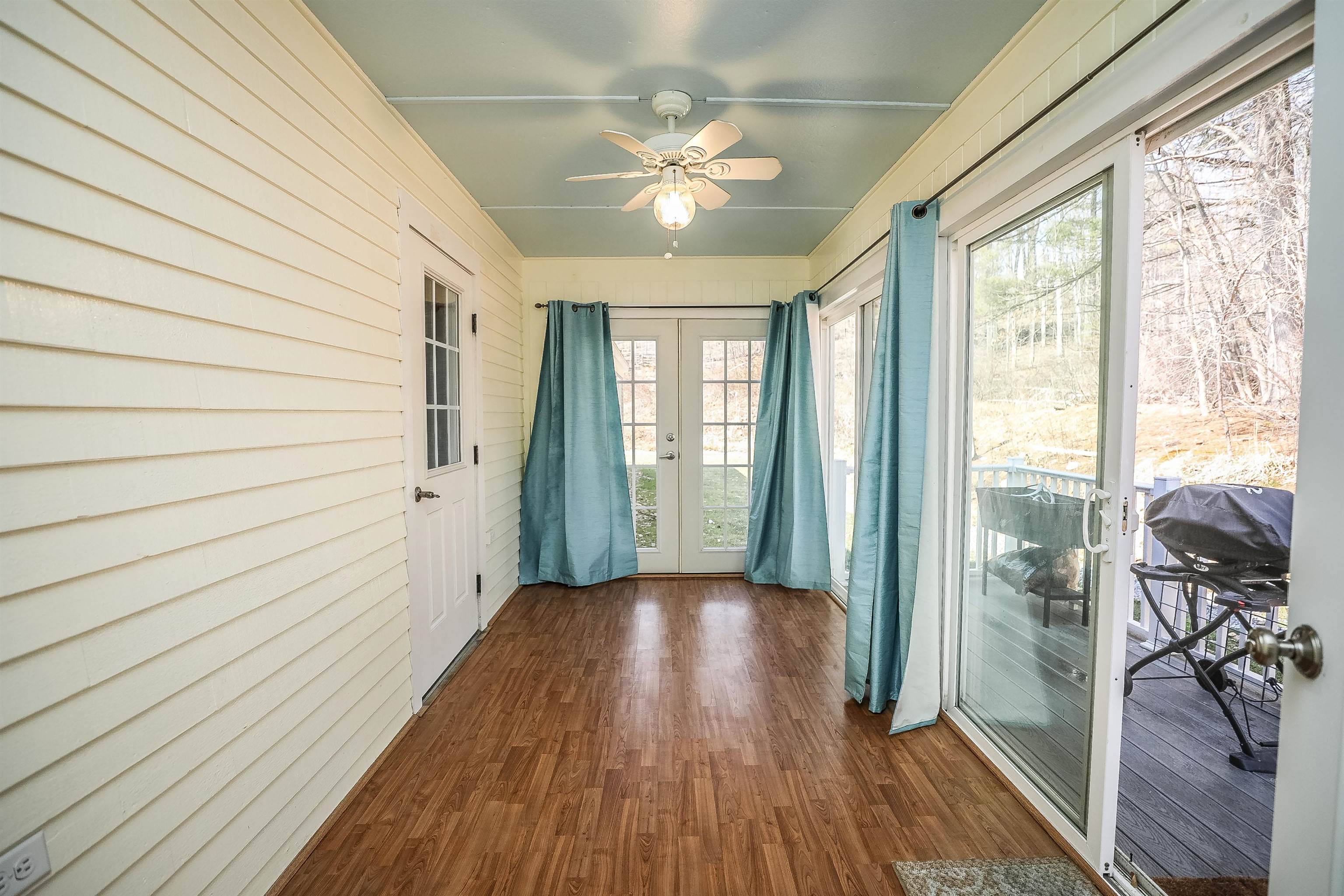 102 Cheney Avenue, Unit 6 Peterborough, NH 03458 - Photo 31 of 40