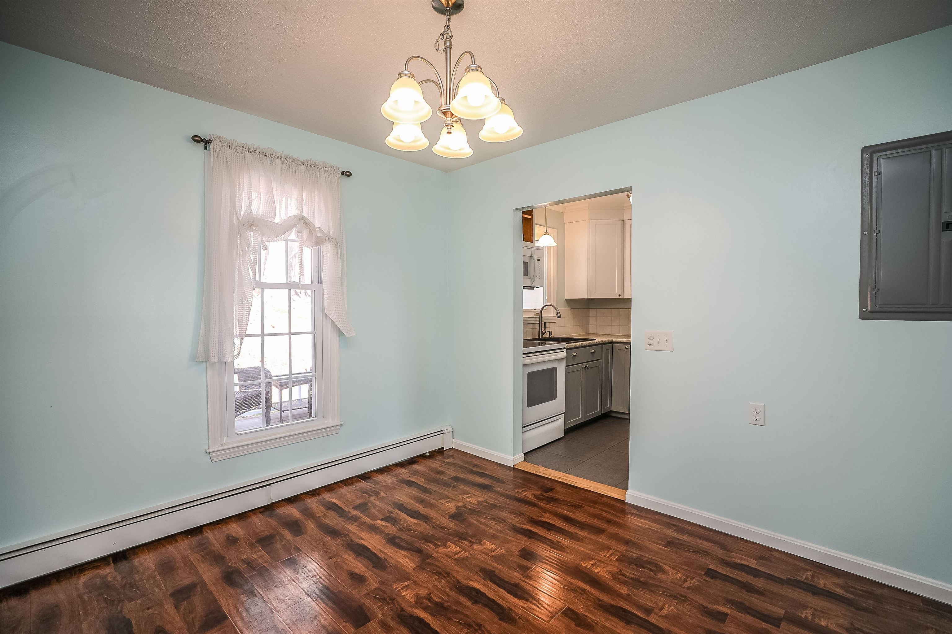 102 Cheney Avenue, Unit 6 Peterborough, NH 03458 - Photo 10 of 40