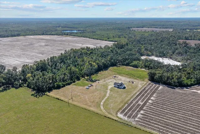 $485,000 | 435 Southwest Brown Cemetary Road, Mayo, FL 32066