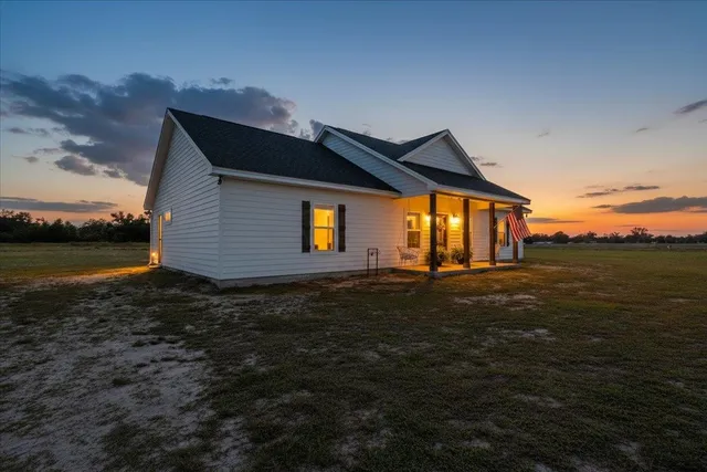 $485,000 | 435 Southwest Brown Cemetary Road, Mayo, FL 32066