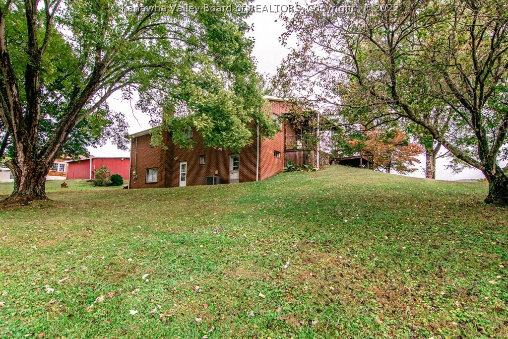 1690 Silverton Road Ravenswood, WV 26164 - Photo 4 of 30 Gallery Image 4