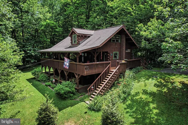 $425,000 | 1016 Flint Hollow Road, Honey Grove, PA 17035
