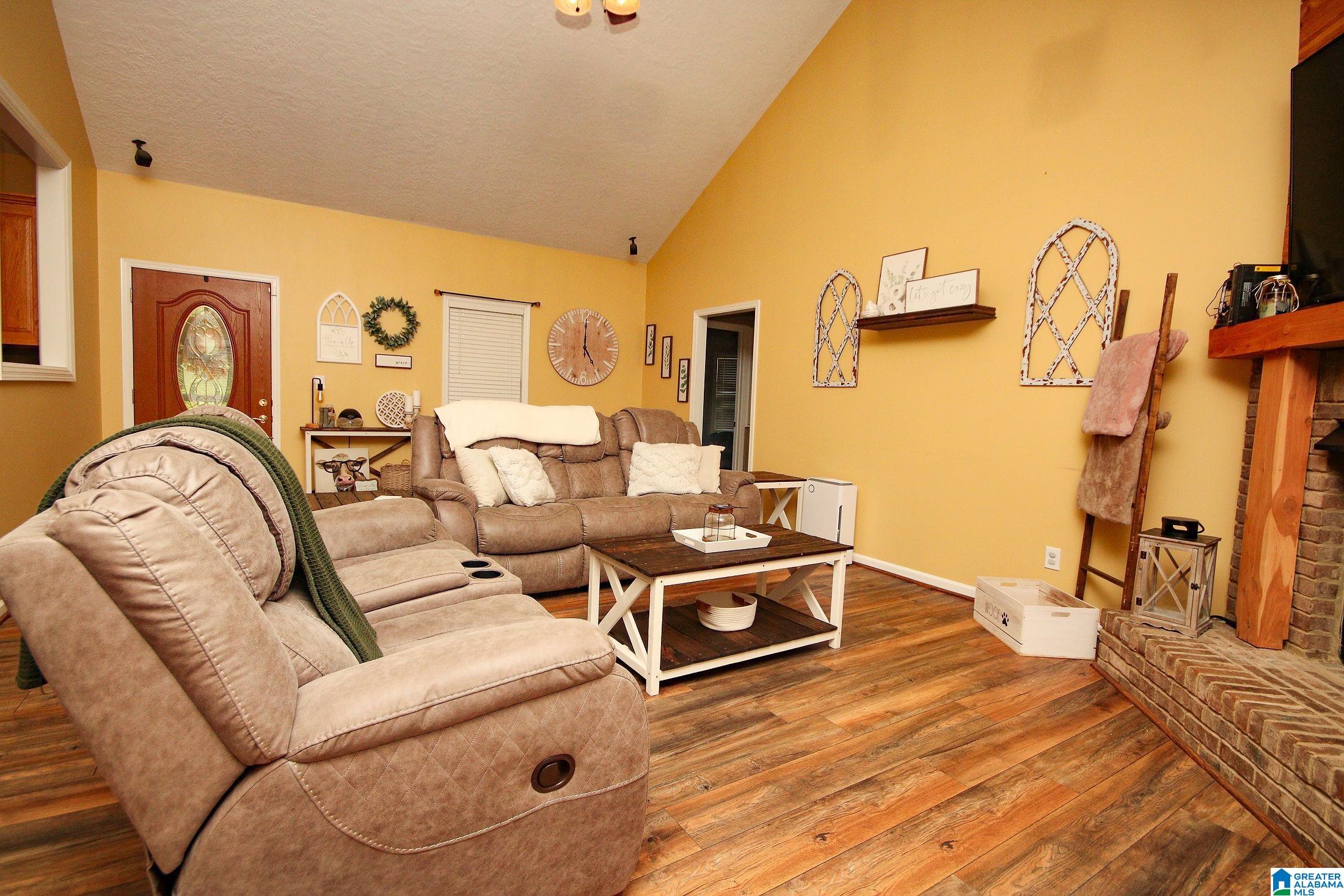 9585 Boiling Springs Road Ohatchee, AL 36271 - Photo 13 of 31 Gallery Image 13