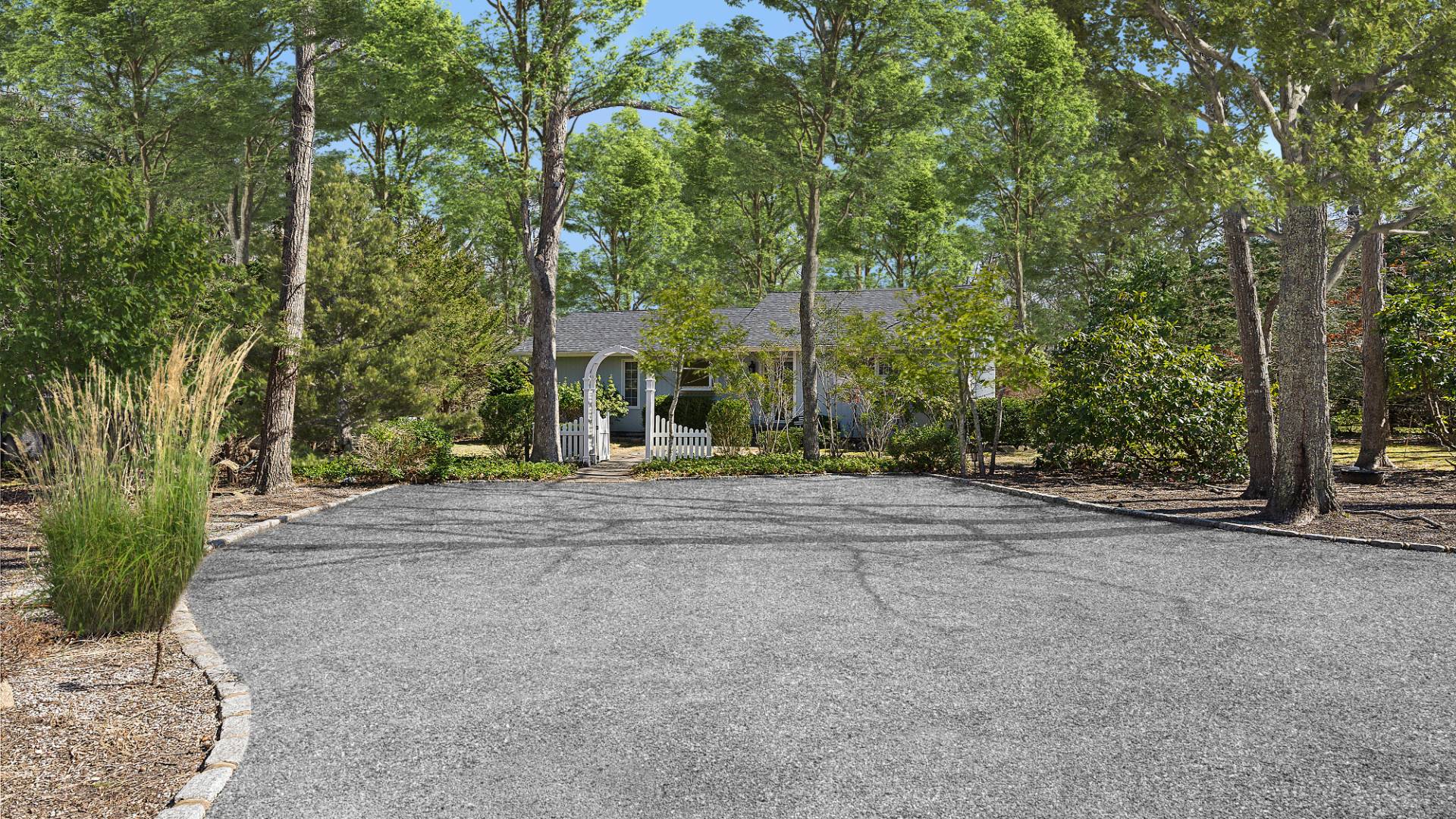 25 High Point Road East Hampton, NY 11937 - Photo 23 of 26