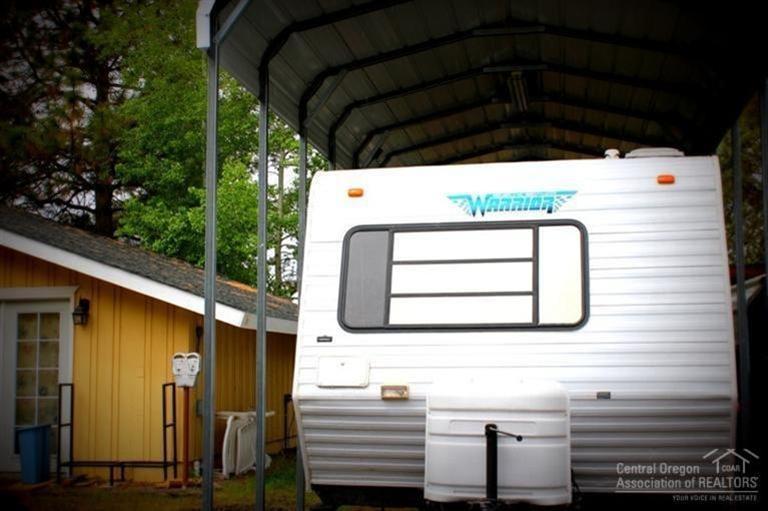 20284 Murphy Road Bend, OR 97702 - Photo 21 of 22 RV parking and storage is a great featur