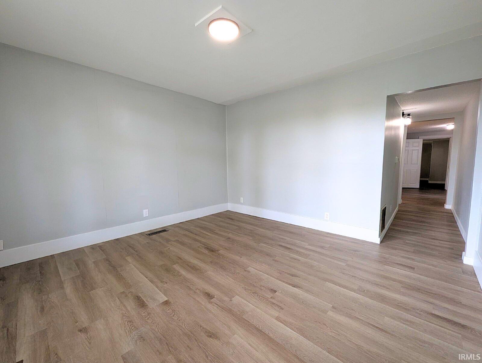 1012 Huffman Street Fort Wayne, IN 46808 - Photo 4 of 25