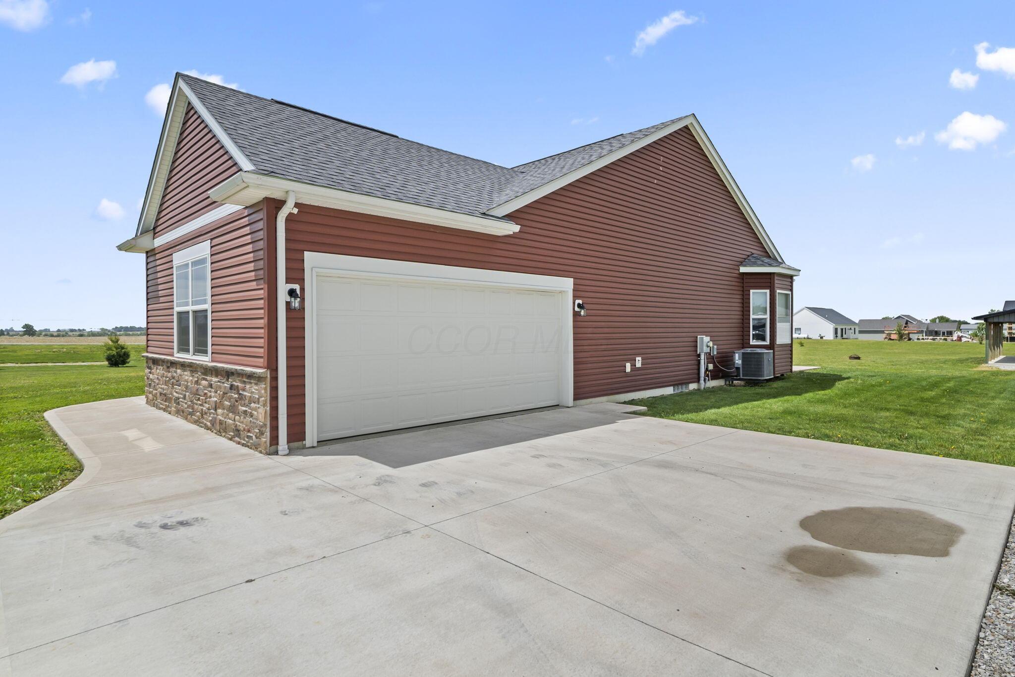 26927 Gay-Dreisbach Road Circleville, OH 43113 - Photo 33 of 48 ATTACHED GARAGE
