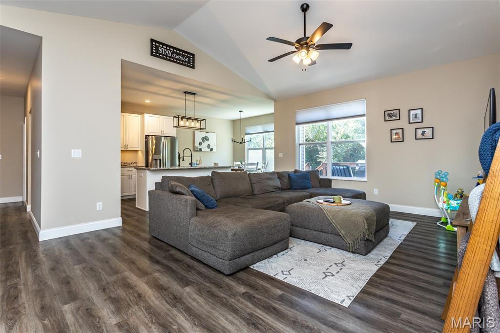 7987 Matterhorn Canyon Road Caseyville, IL 62232 - Photo 6 of 52