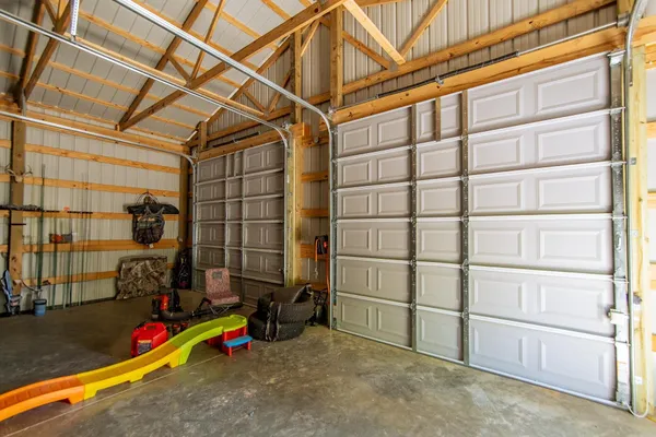 $374,000 | 180 Horner Drive, Selmer, TN 38375