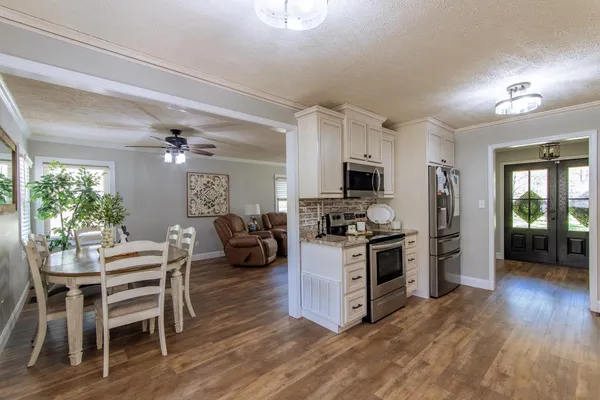 $374,000 | 180 Horner Drive, Selmer, TN 38375