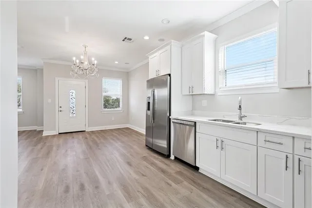 $2,300 | 1910 St Louis Street, New Orleans, LA 70112