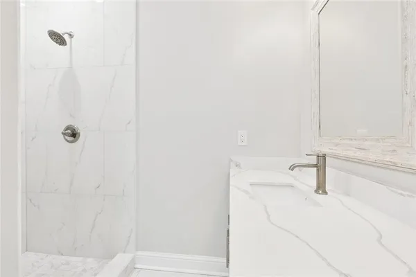 $2,350 | 1910 St Louis Street, New Orleans, LA 70112
