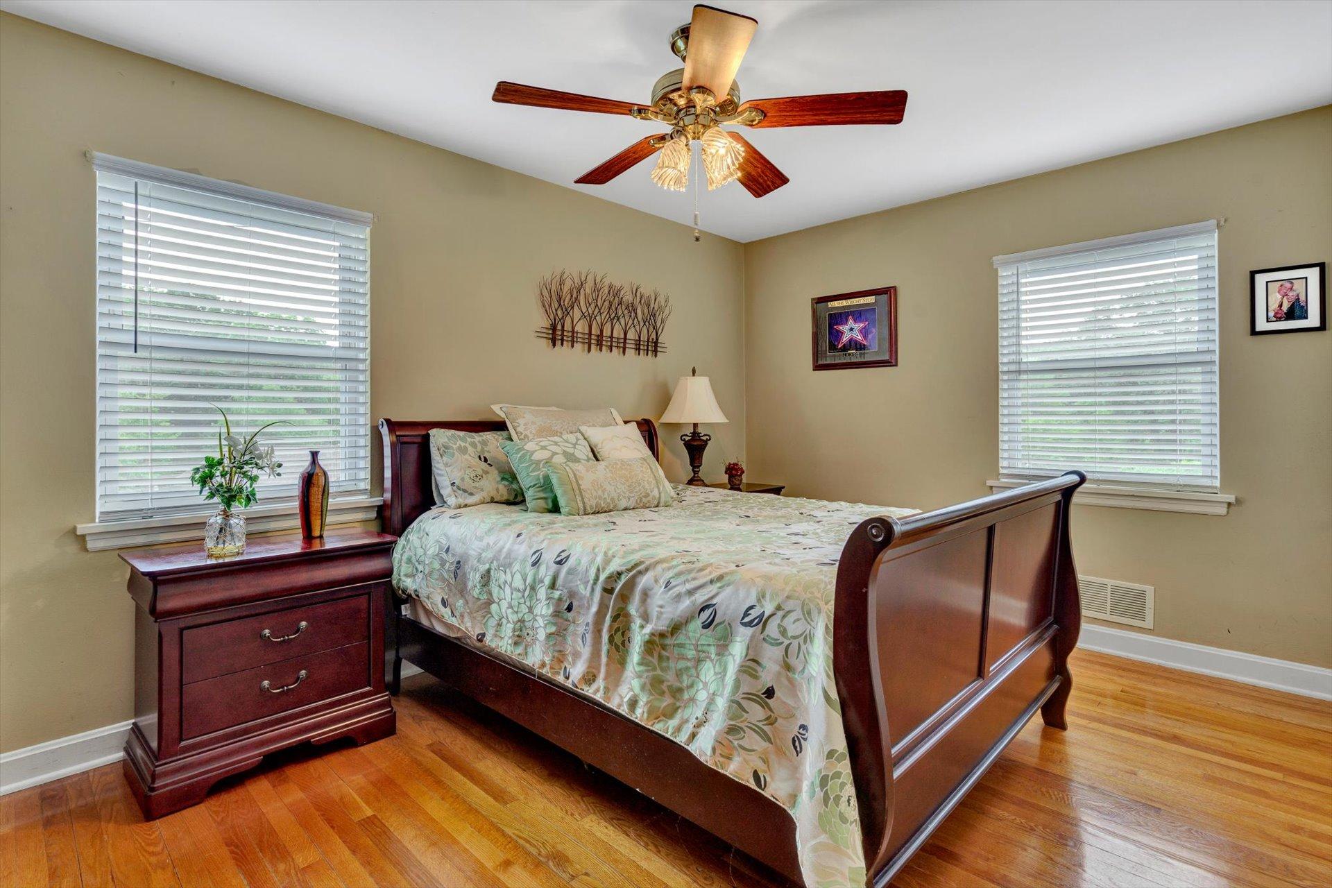 2835 Tillett Road Southwest Roanoke, VA 24015 - Photo 11 of 25 Bedroom #1