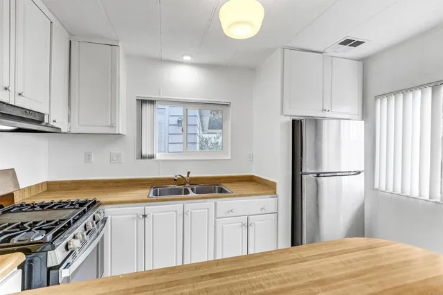 $129,000 | 402 63rd Street, Unit SPC 12, San Diego, CA 92114