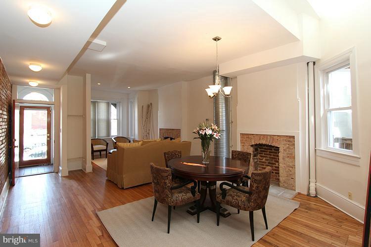 608 R Street Northwest Washington, DC 20001 - Photo 1 of 30 Living Room