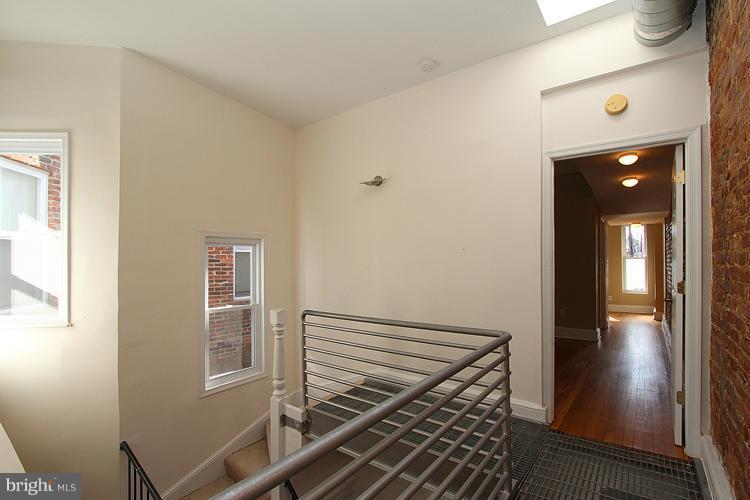 608 R Street Northwest Washington, DC 20001 - Photo 19 of 30 Floating Metal Staircase Landing