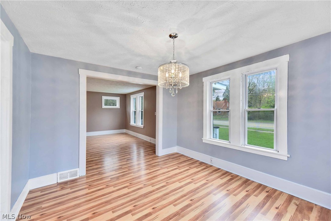 4331 Clague Road North Olmsted, OH 44070 - Photo 7 of 35 Gallery Image 7