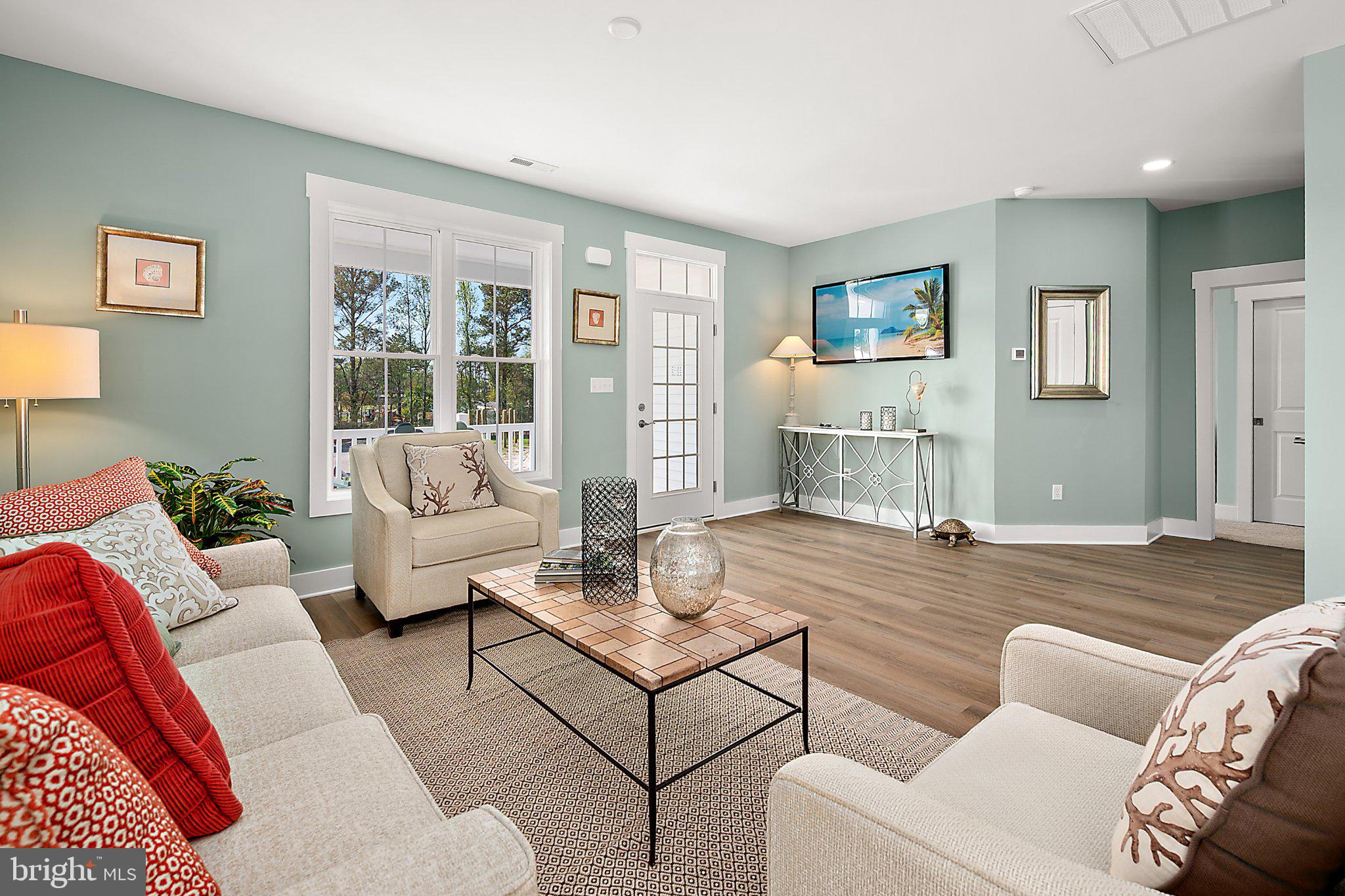 36022 Jackson Street Ocean View, DE 19970 - Photo 7 of 50 Bright and inviting living space.