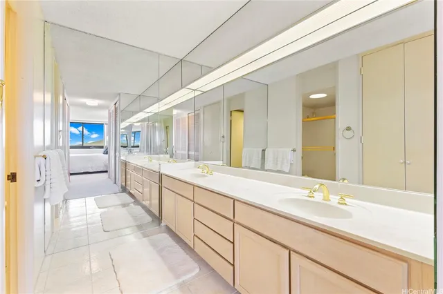 $849,000 | 250 Kawaihae Street, Unit 16D, Honolulu, HI 96825