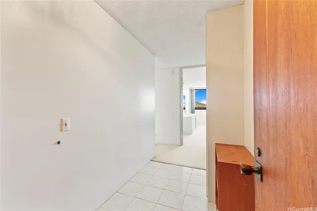 $849,000 | 250 Kawaihae Street, Unit 16D, Honolulu, HI 96825