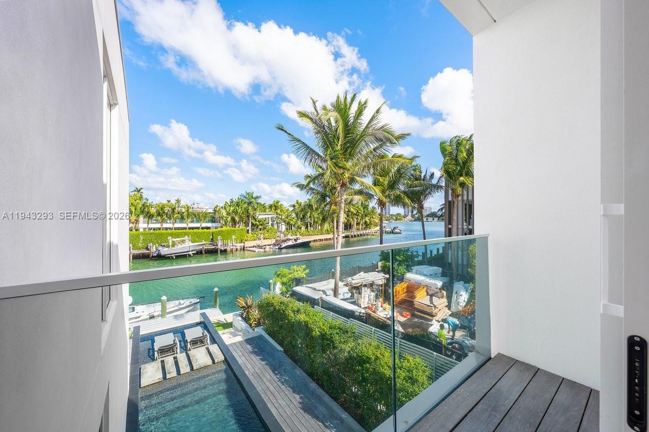 1011 West 48th Street Miami Beach, FL 33140 - Photo 25 of 44 a view of swimming pool from a balcony
