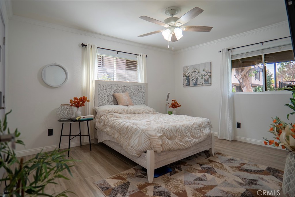 7554 Corbin Avenue, Unit 4 Reseda, CA 91335 - Photo 11 of 22