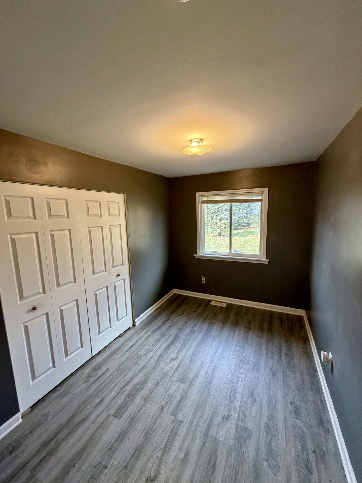 45867 Wear Road Belleville, MI 48111 - Photo 18 of 43 12B04ED7-0141-4ECE-99C3-55002709378F