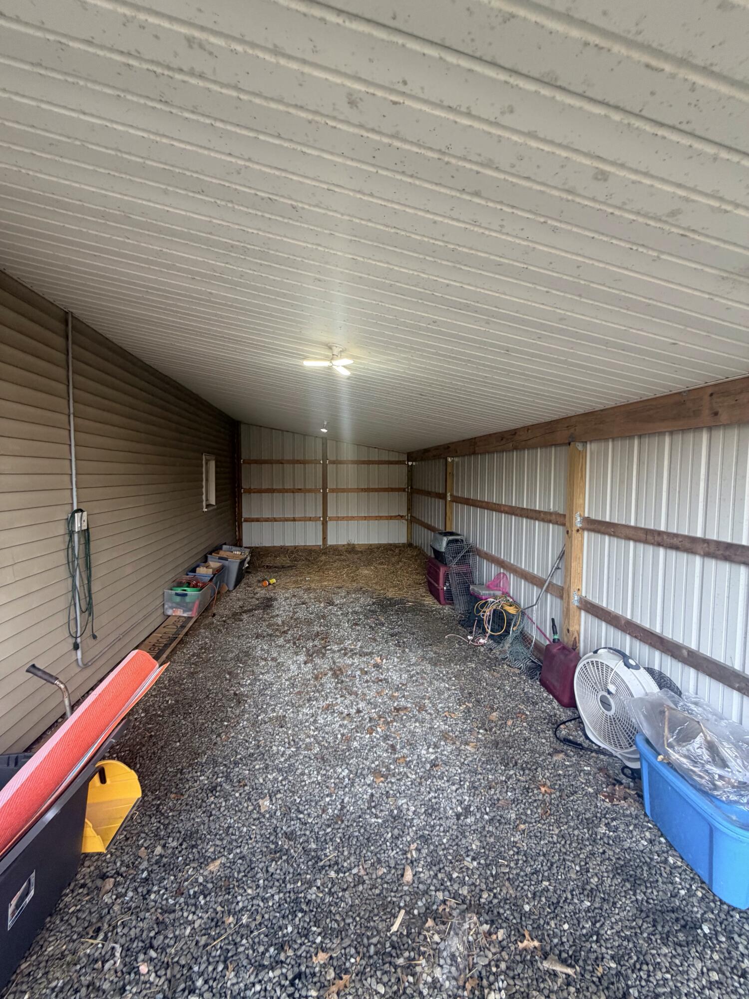 45867 Wear Road Belleville, MI 48111 - Photo 26 of 43 12DE98A2-67FF-40CB-BFAD-D01194B01C32