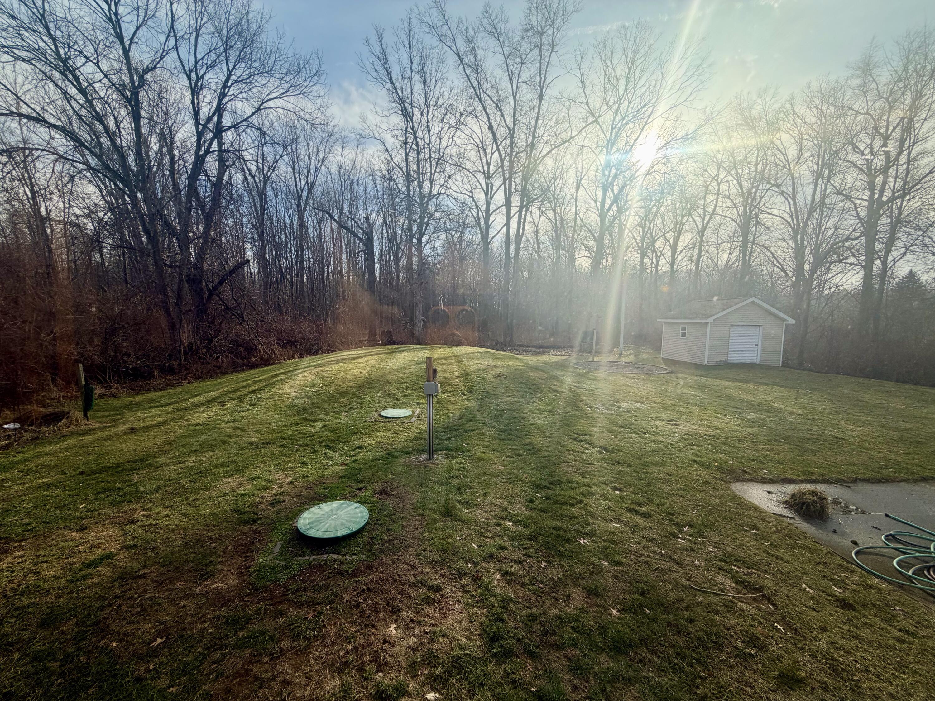 45867 Wear Road Belleville, MI 48111 - Photo 29 of 43 92BF4ECD-AAD8-4D2F-B418-9C88D5321C85