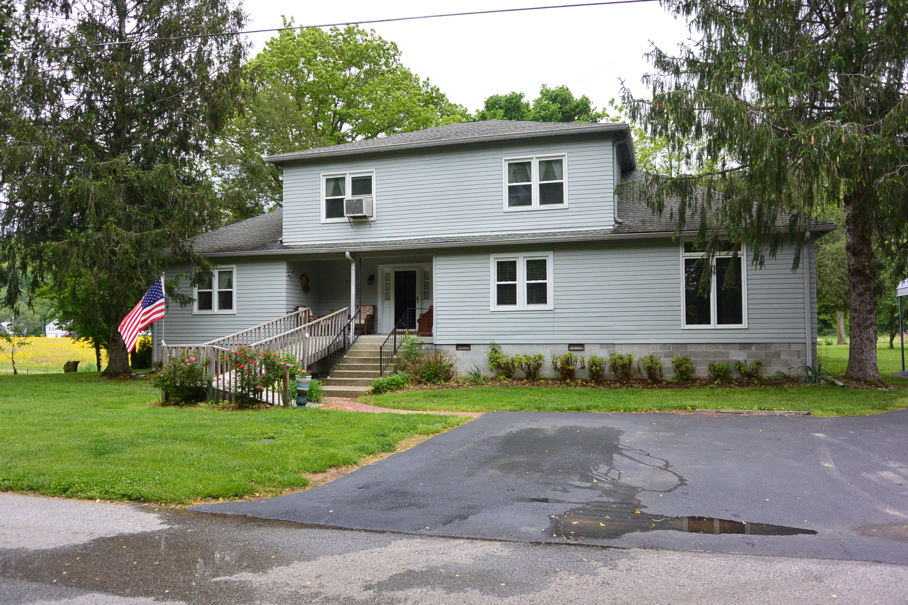 709 Fredericktown Road Springfield, KY 40069 - Photo 1 of 29 709 Fredricksburg Road (2)