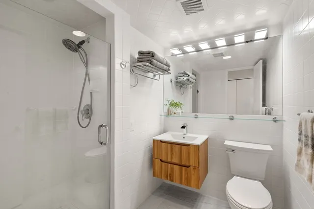 $1,350,000 | 45 Longwood Avenue, Unit PHA, Brookline, MA 02446