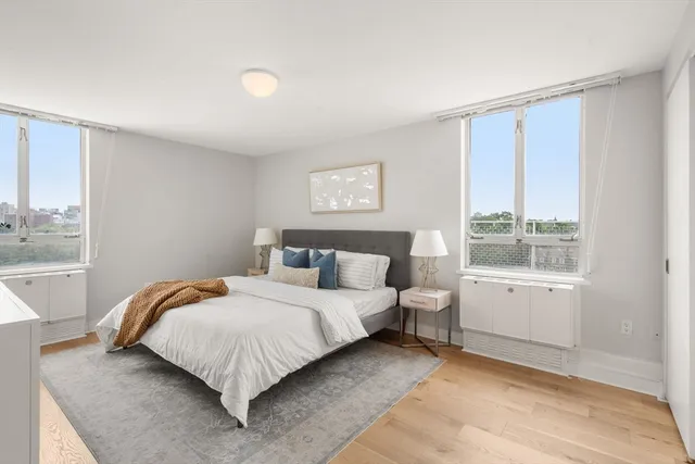 $1,350,000 | 45 Longwood Avenue, Unit PHA, Brookline, MA 02446