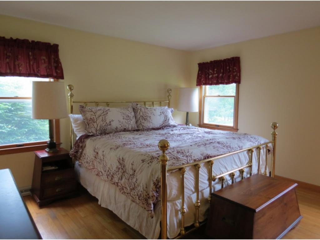 1008 Middle Pownal Road Bennington, VT 05201 - Photo 13 of 24 Gallery Image 13