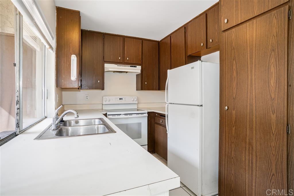 1713 Summertime Drive El Cajon, CA 92021 - Photo 7 of 12