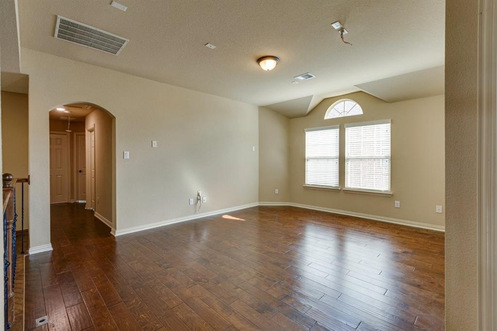 1522 Blue Jay Road Garland, TX 75043 - Photo 25 of 32