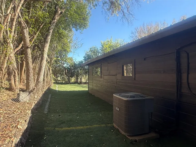 $1,450 | 7107 Guadalupe Street, Unit C, Austin, TX 78752