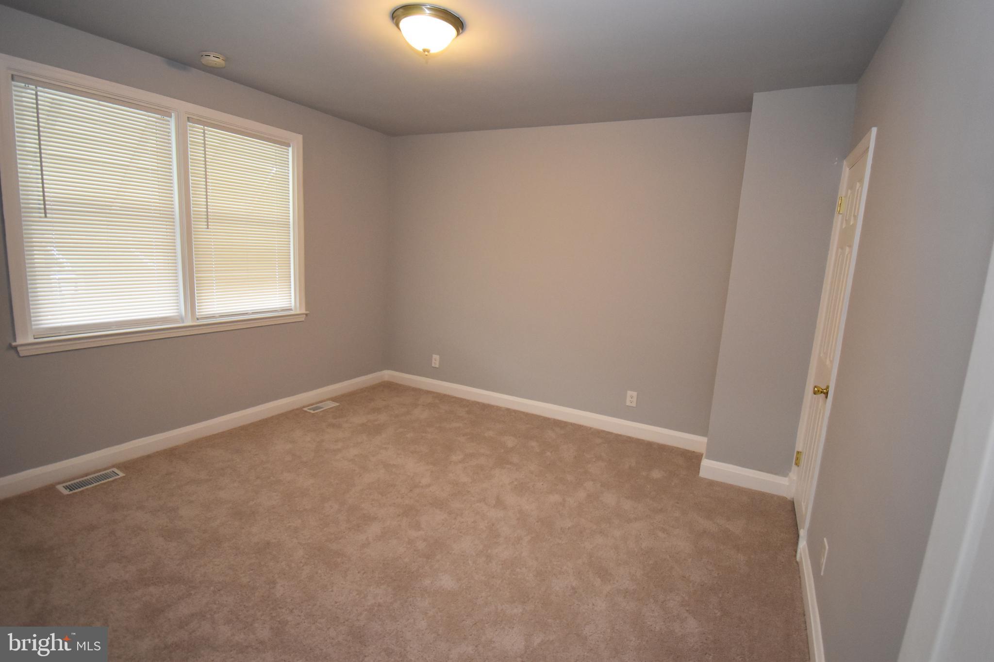 817 Kevin Road Baltimore, MD 21229 - Photo 17 of 29 Master Bedroom