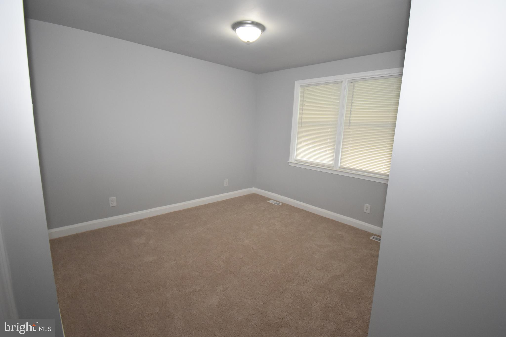 817 Kevin Road Baltimore, MD 21229 - Photo 19 of 29 Second Bedroom