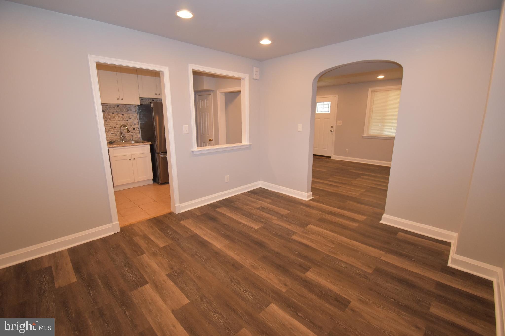 817 Kevin Road Baltimore, MD 21229 - Photo 4 of 29 Dining Room