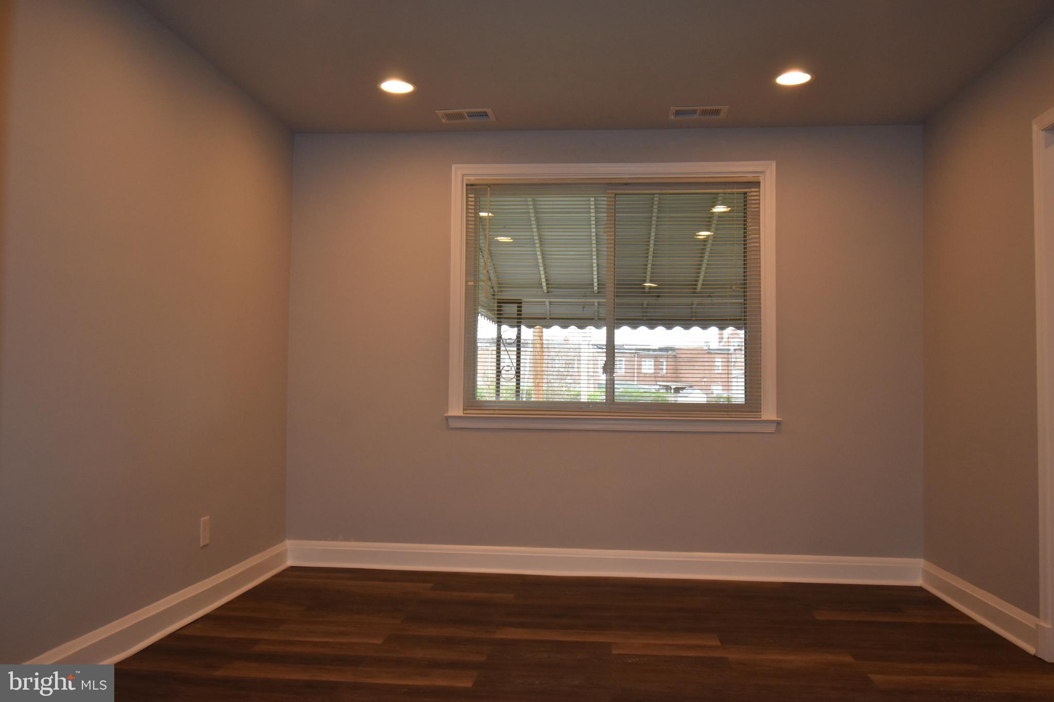 817 Kevin Road Baltimore, MD 21229 - Photo 5 of 29 Dining Room