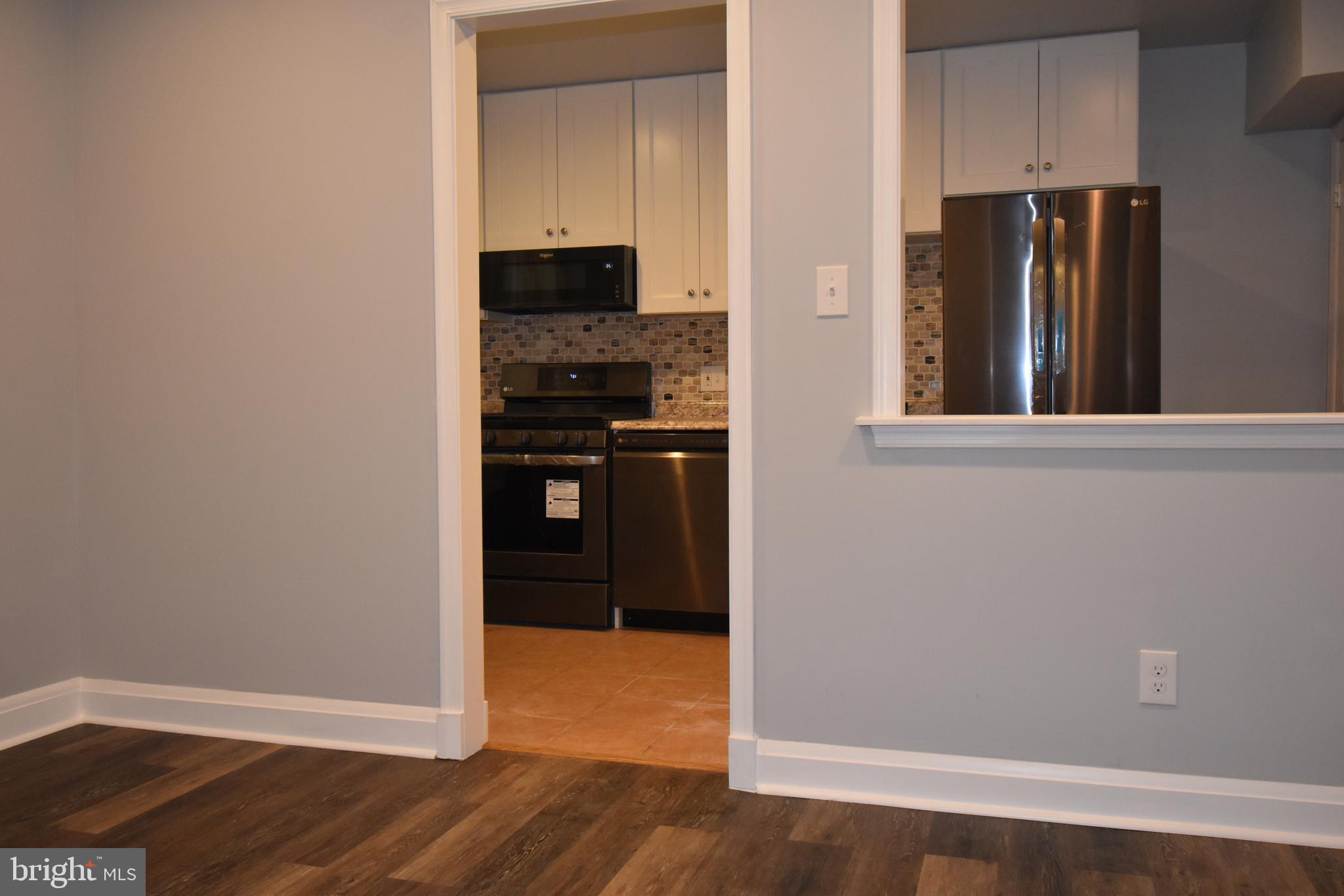 817 Kevin Road Baltimore, MD 21229 - Photo 6 of 29 Dining Room/Kitchen