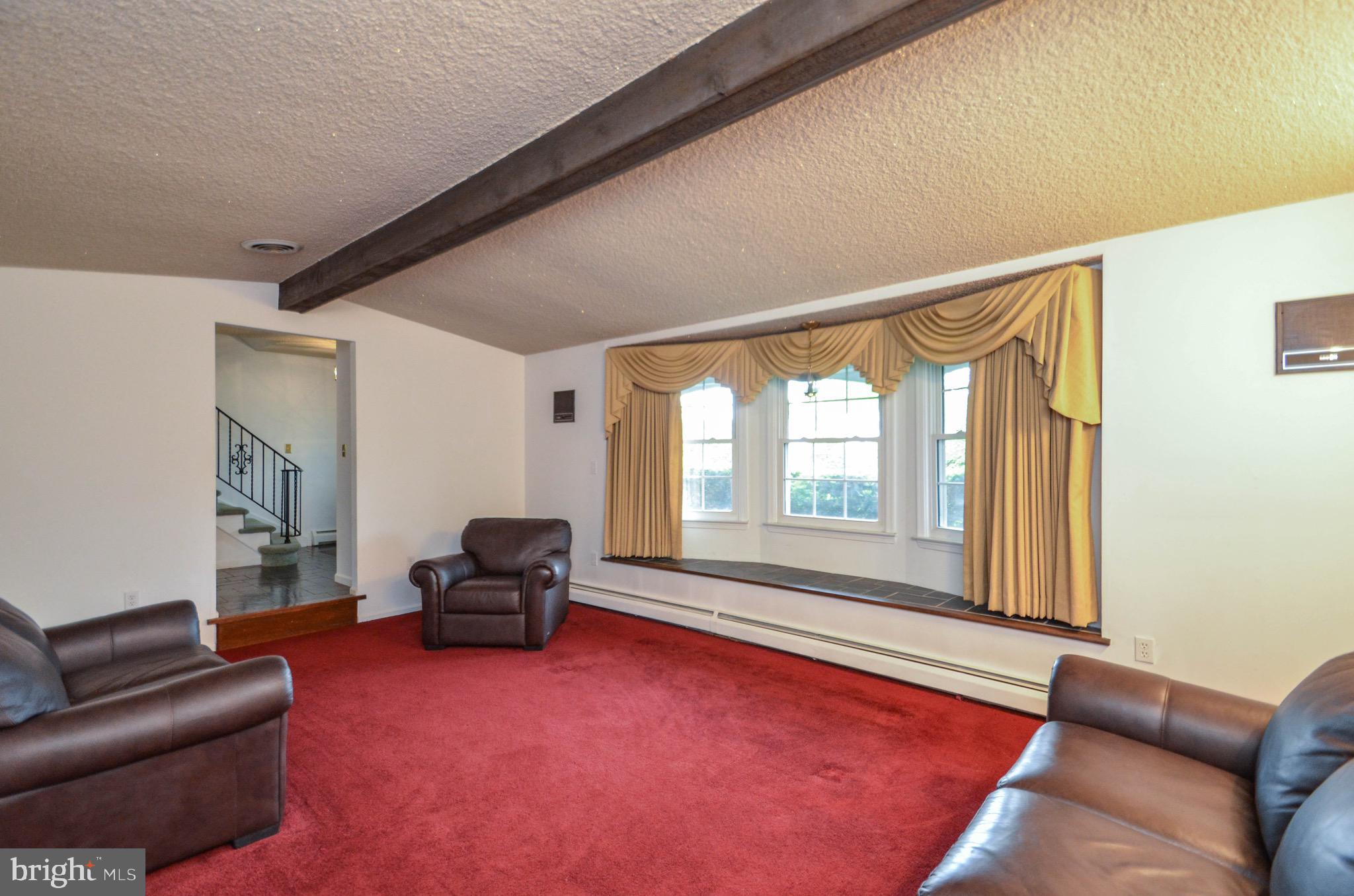 3152 Altonah Road Bethlehem, PA 18017 - Photo 6 of 42 Gallery Image 6