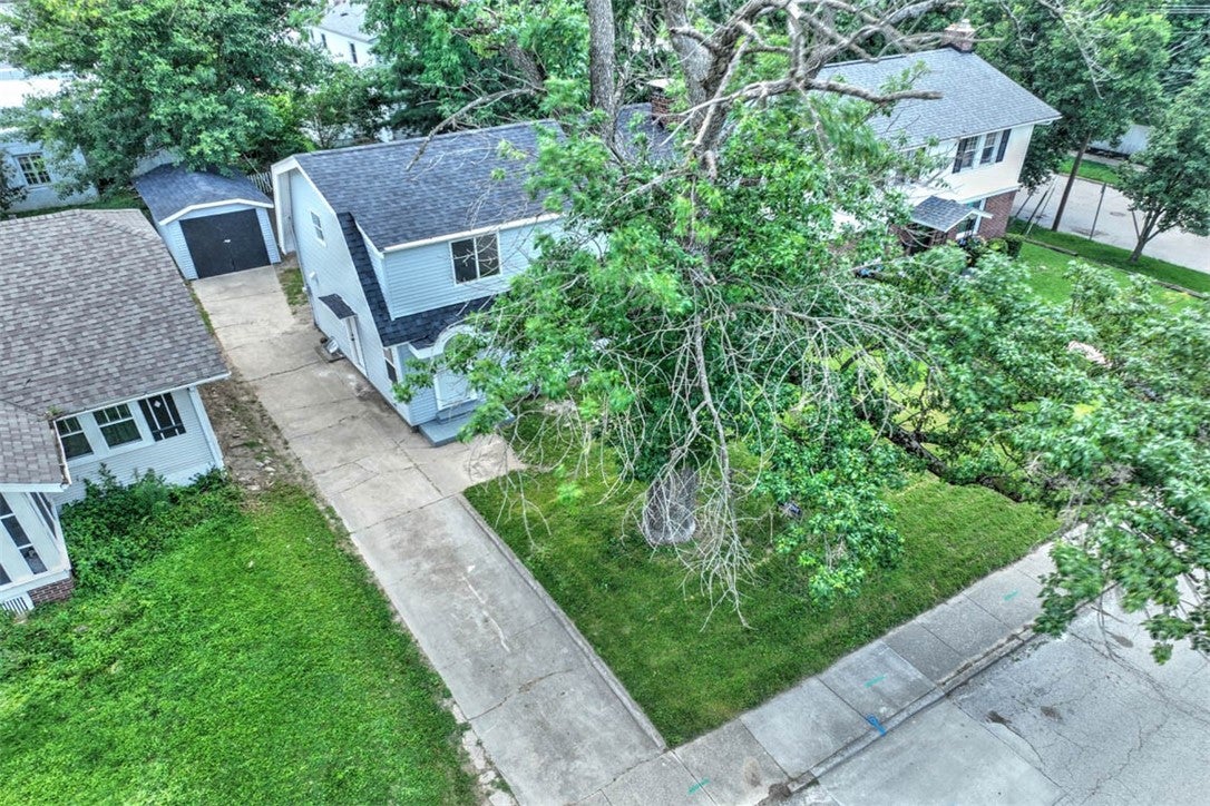 214 South Linden Avenue Decatur, IL 62522 - Photo 2 of 25 Gallery Image 2