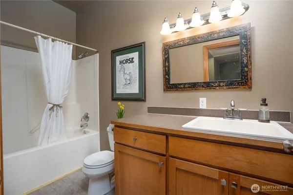 $1,150,000 | 32408 146th Avenue East, Graham, WA 98338